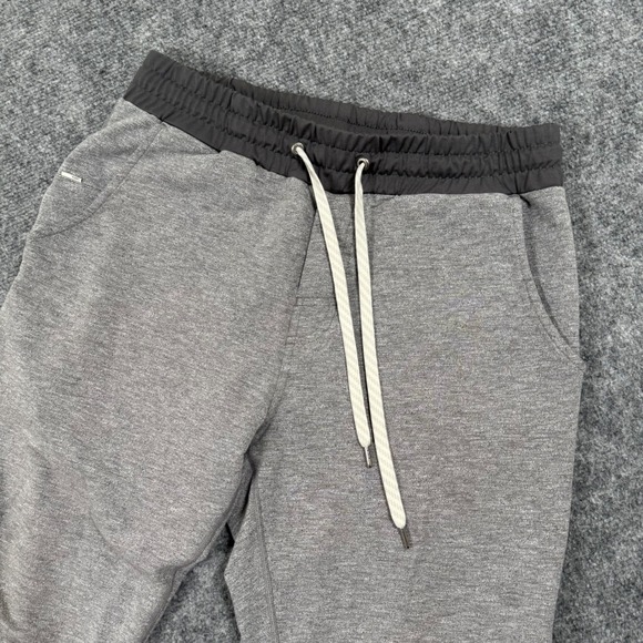 Vuori Medium Gray Athletic Jogger Balboa Sweatpants Lounge Running V406 Men's - Picture 1 of 13